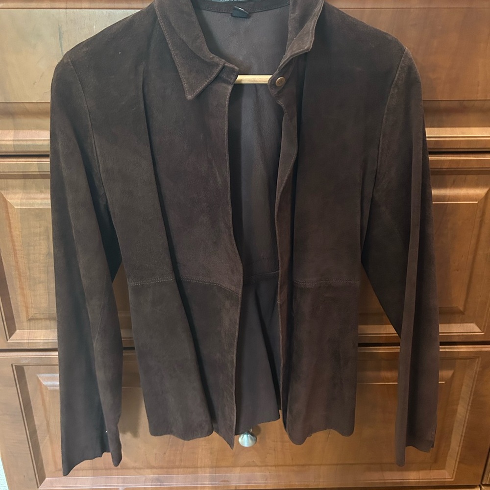 Elegant Brown Suede Jacket